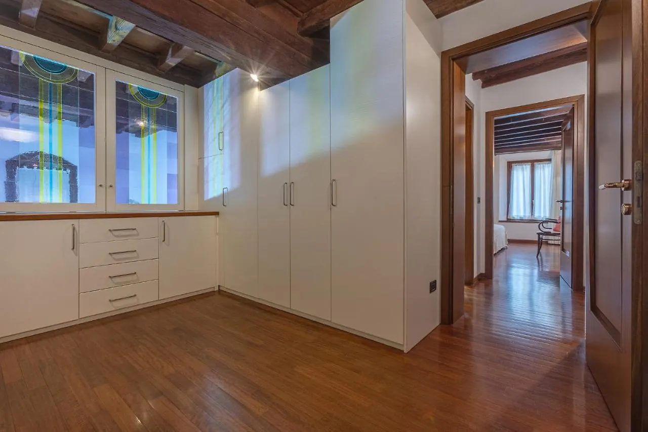 Exclusive Duplex Apartment In The City Center X9! Ferrara