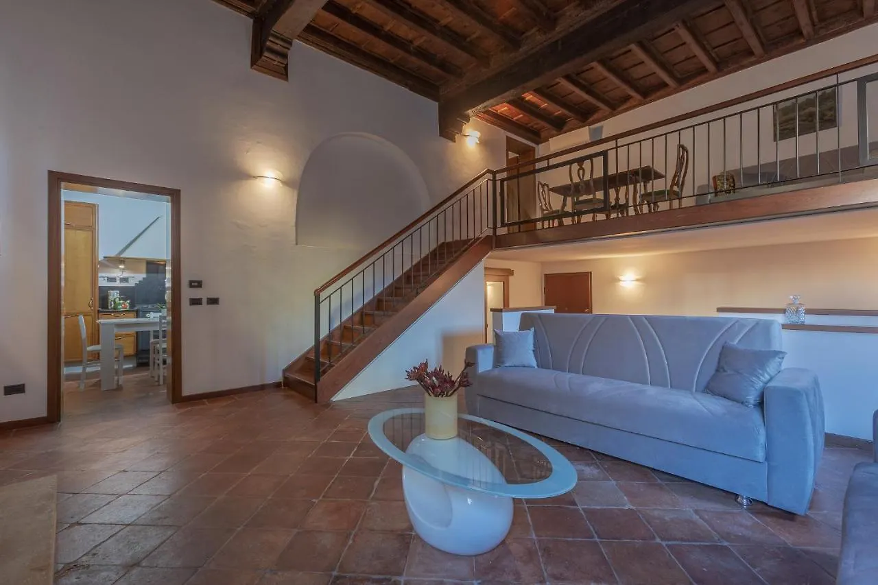 Exclusive Duplex Apartment In The City Center X9! Ferrara Italia