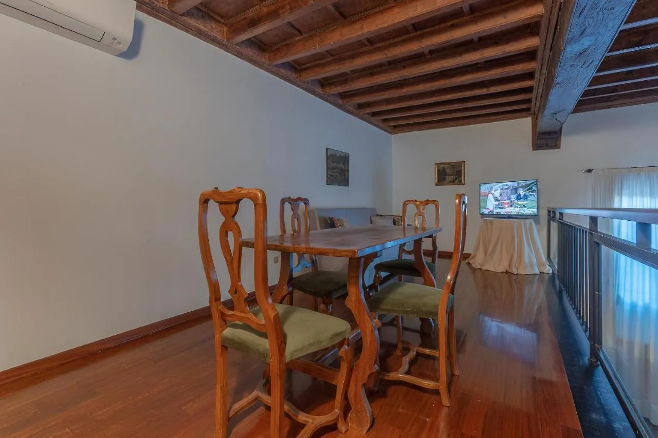 Exclusive Duplex Apartment In The City Center X9! Ferrara 0*,