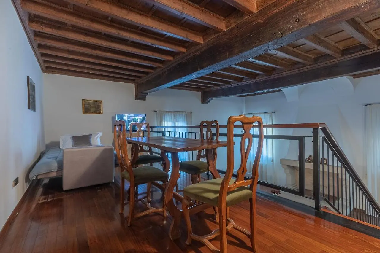Exclusive Duplex Apartment In The City Center X9! Φεράρα